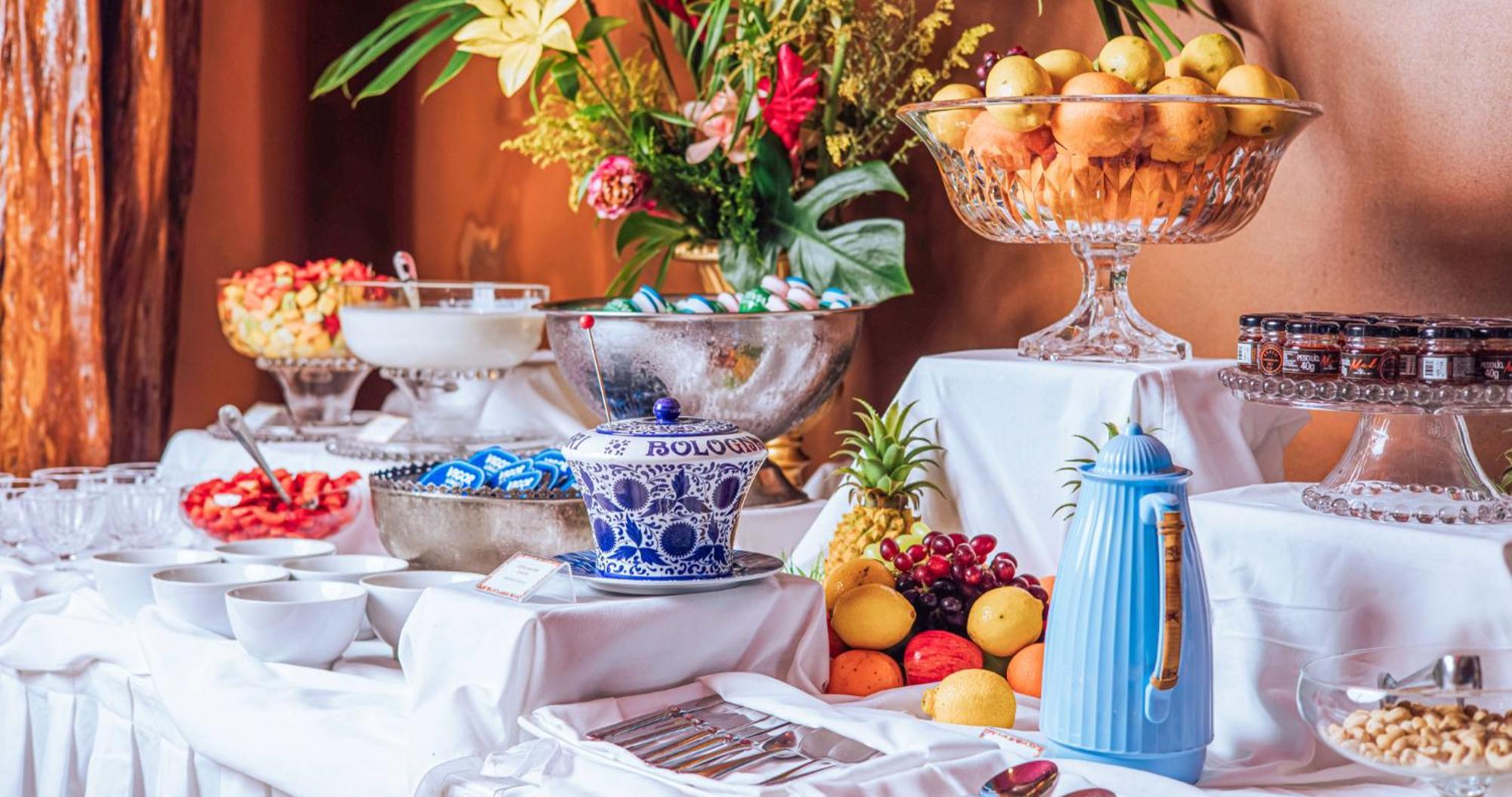 Dpny海滩水疗酒店 伊利亚贝拉 外观 照片 A buffet table